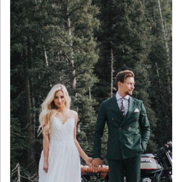 Maggie Soterro Marjorie Wedding Dress and veil. Brand new never worn! Size 6 - 8 - Picture 3 of 16